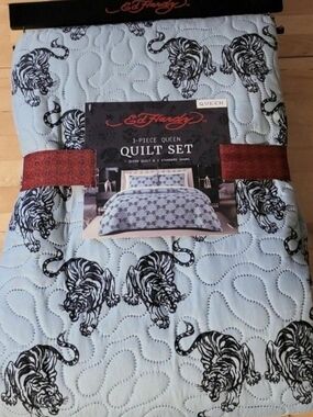 Ed Hardy Light Blue Quilt with Black Tiger Motif - Queen